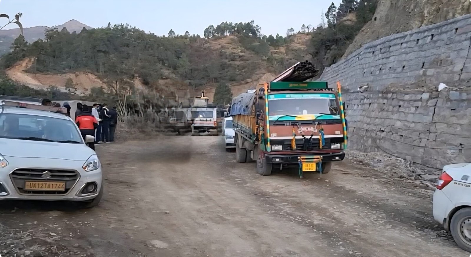 2 से 5 फरवरी के बीच गुमखाल और सतपुली के बीच हाईवे चार दिनों के लिए रात में रहेगा बंद।